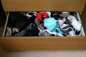 How To De-Clutter,Tidy And Organise Your Underwear Drawer | Needundies