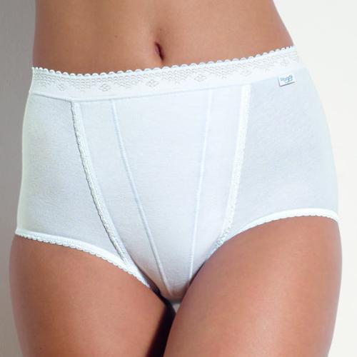 A Style Guide To Women's Sloggi Briefs